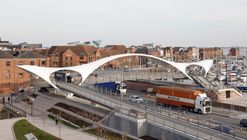 Murdoch's Connection Bridge  / Matter Architecture