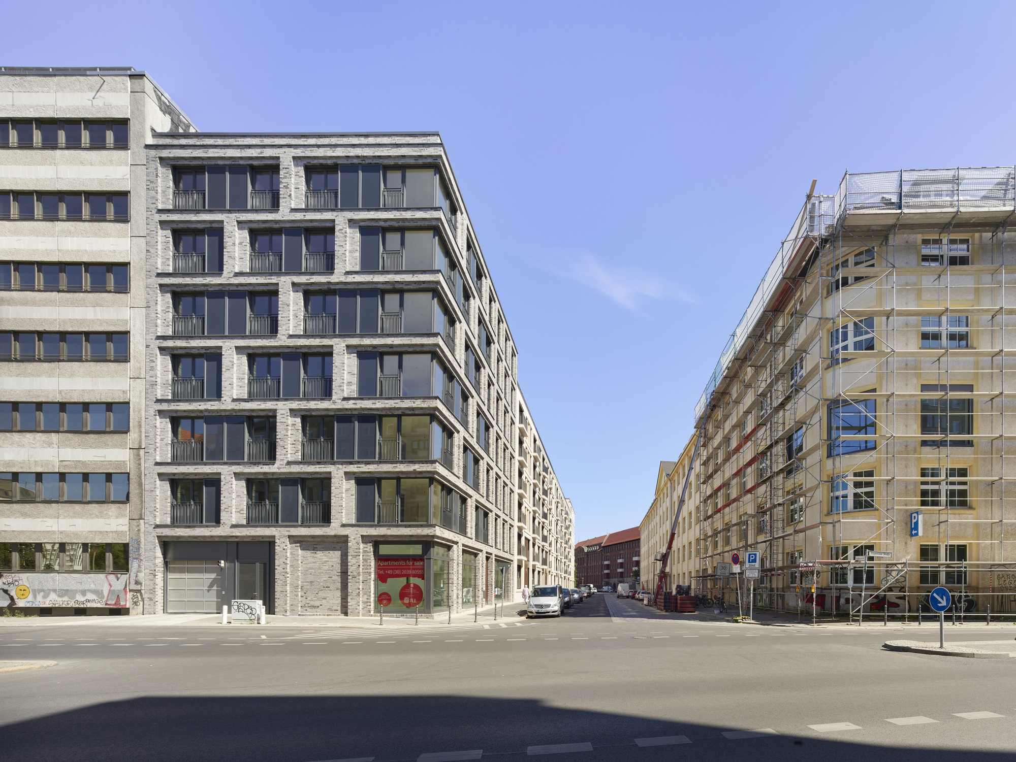 Berlin’s Rent Crisis Fuels Political Extremes
