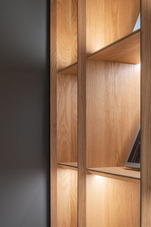 The Glade Bookstore / HAS design and research - Interior Photography