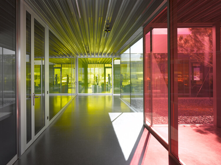 SAX Rehabilitation Center / BW Arch - Interior Photography, Glass, Facade