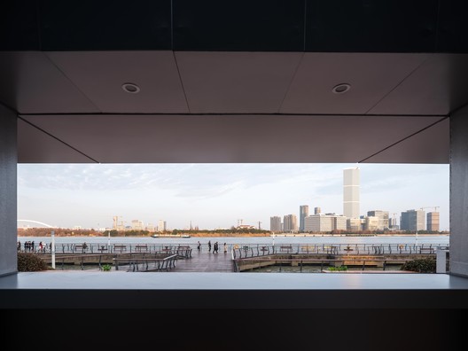 Edifício de Espaço Público Aberto do Distrito de Xuhui em Xangai – Edifício C / TM Studio - Imagem 4 de 22