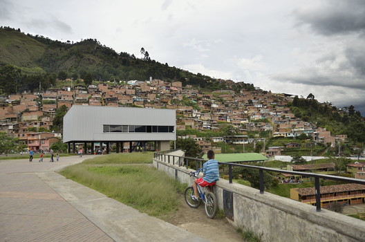 Who has won the National Architecture and Urbanism Award of Colombia? Who has won the National Architecture and Urbanism Award of Colombia? - Image 17 of 17
