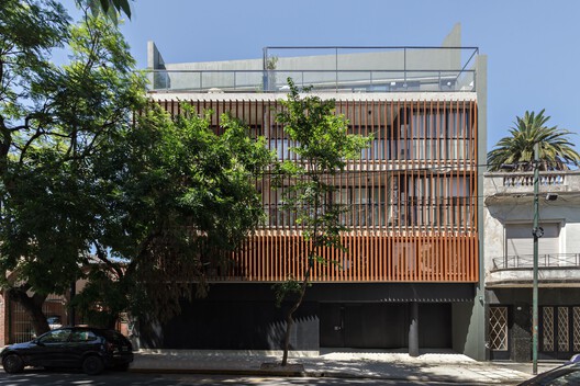 Hip Conde Building / Estudio Mauas . Steinberg + Hauser Oficina de Arquitectura + Daniela Ziblat - Exterior Photography, Facade