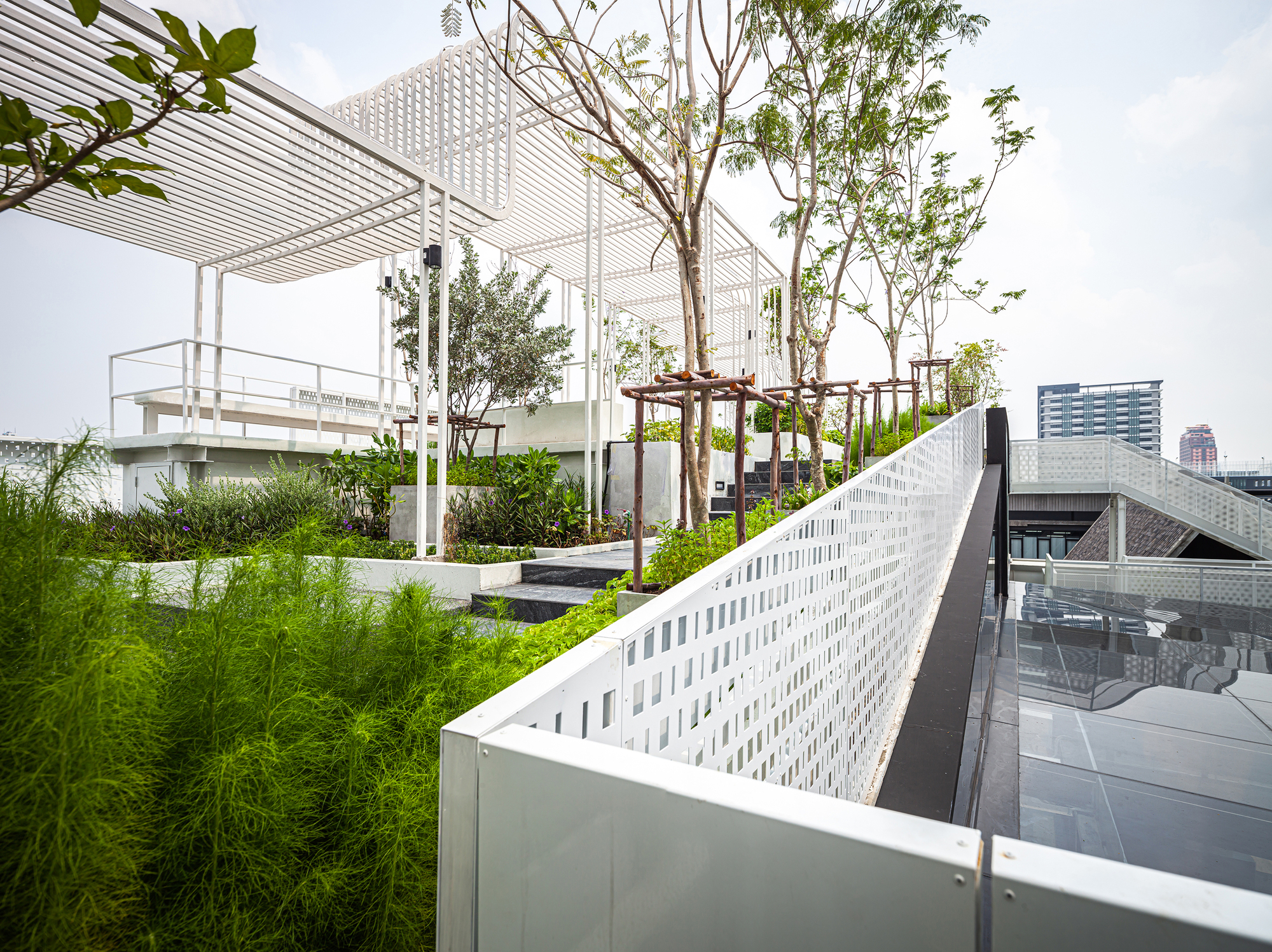 K Point Building Gallery of K+ Building / pbm - 9
