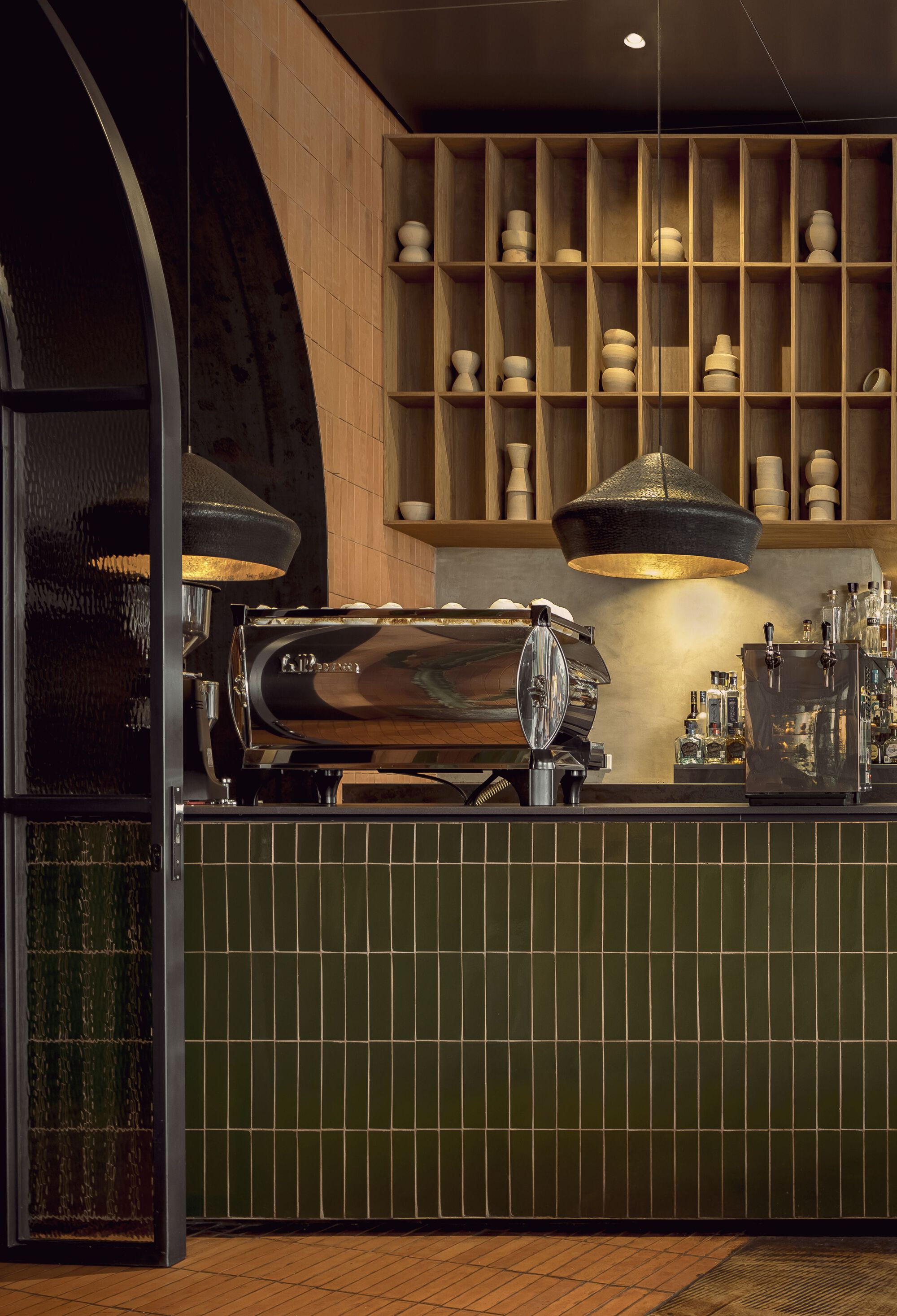 Gallery of La Tequila Restaurant / LOA 9