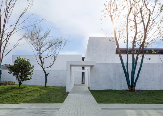 The Taozhu Red Memorial Renovation / Atelier Yipan - Exterior Photography
