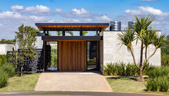 House Villas / Taguá Arquitetura