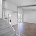 Vivenda unifamiliar en Mouteiras / LIQE arquitectura - Fotografía interior, Casas, Escaleras, Barandas, Fachada