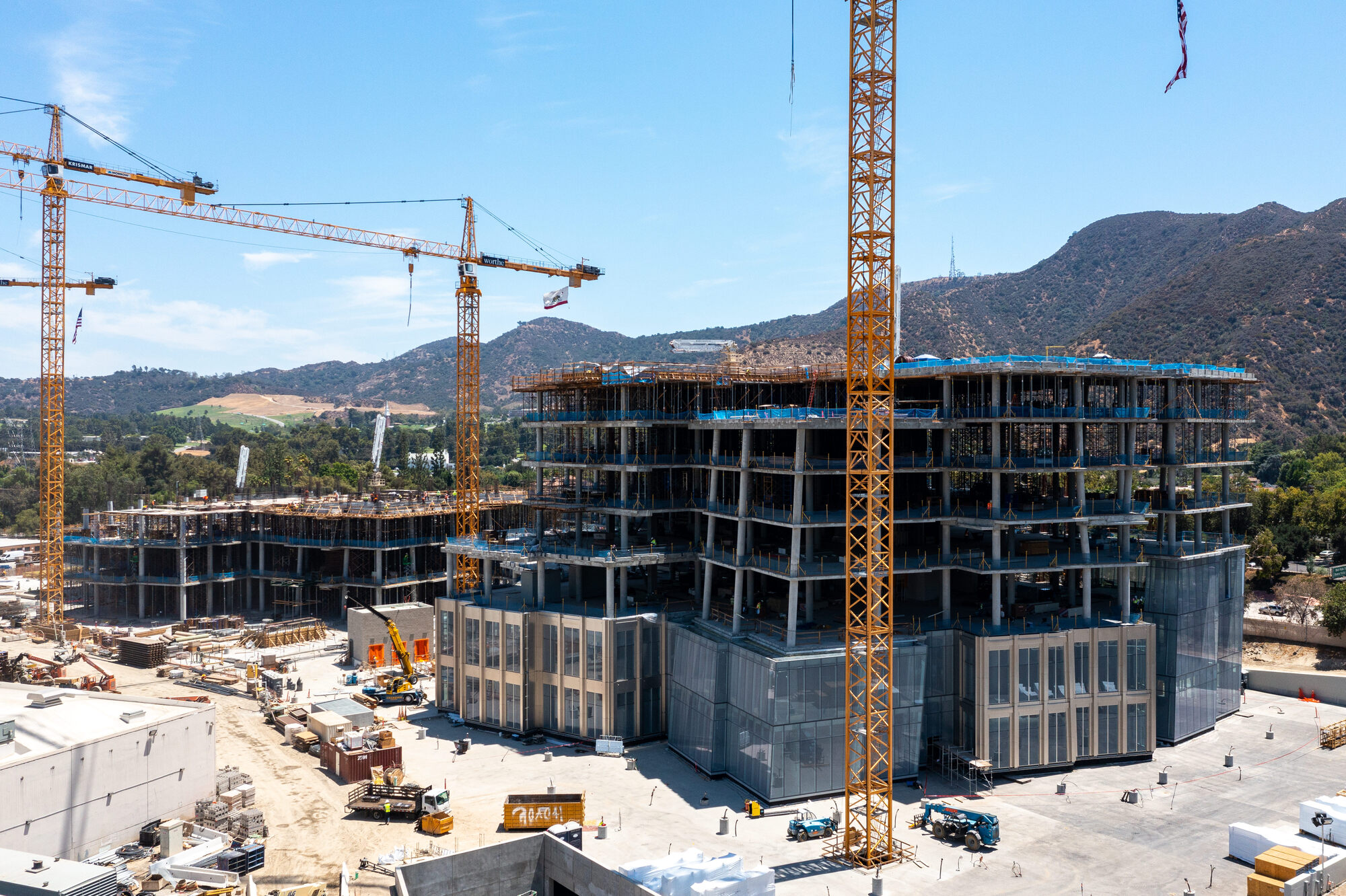 Galería de Avanza la construcción del proyecto Second Century de Frank