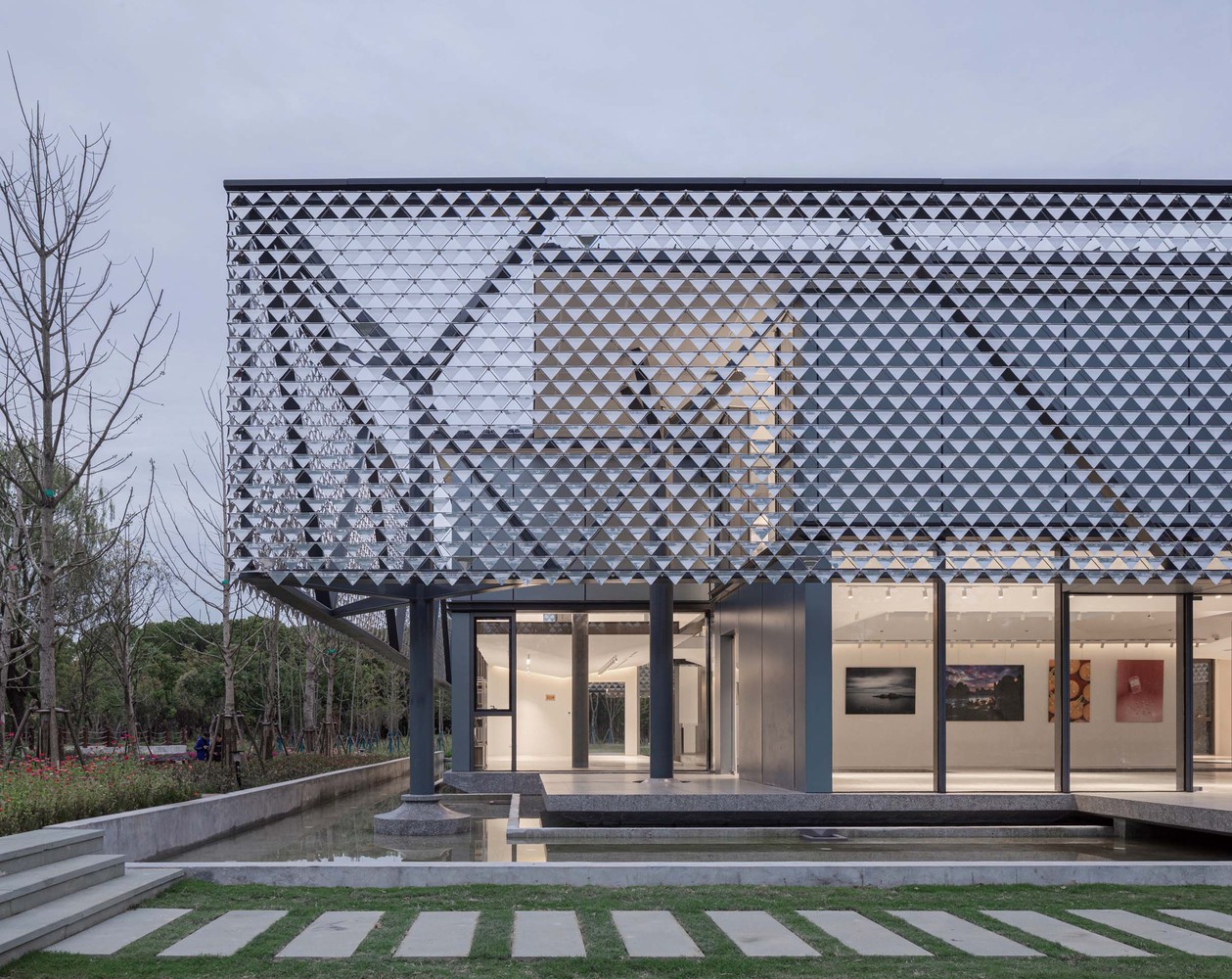 英科中心 / 山水秀建筑事务所 + 出品建筑事务所 - 建筑图, 表皮