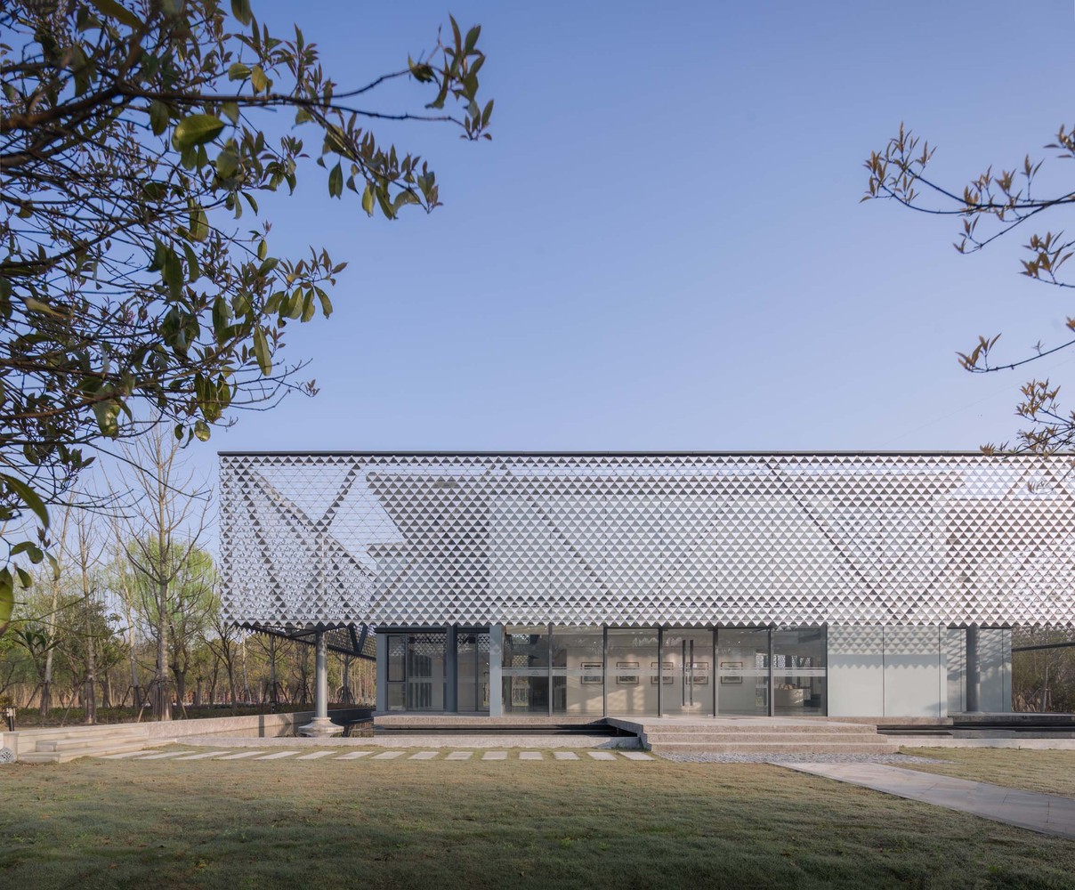 英科中心 / 山水秀建筑事务所 + 出品建筑事务所 - 建筑图, 表皮