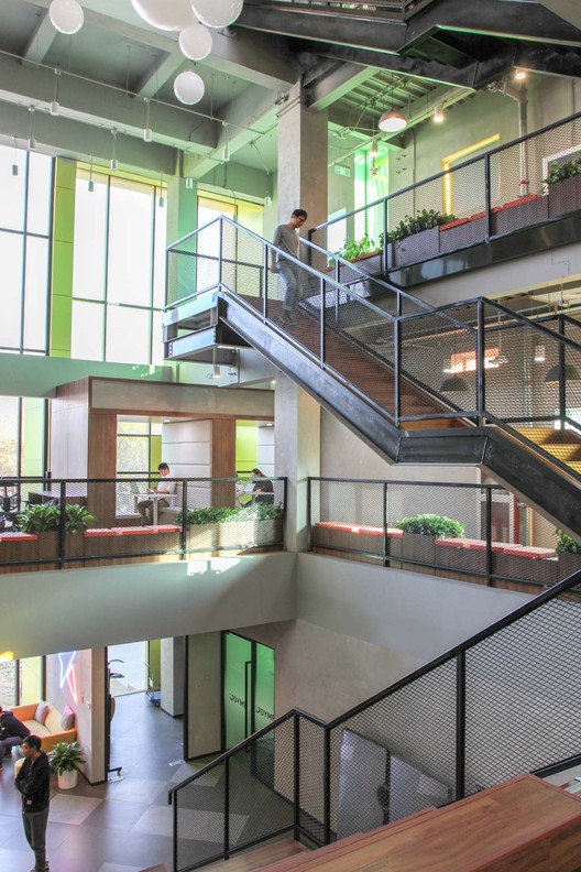 Fashion Factory创意工厂，A庭院城市更新 / 非静止建筑设计 - 室内图, 楼梯
