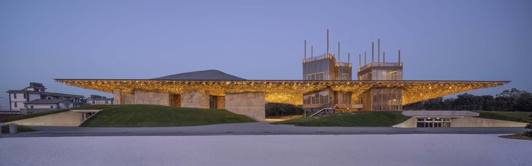 Yangliping Performing Arts Center / Studio Zhu-Pei - Exterior Photography