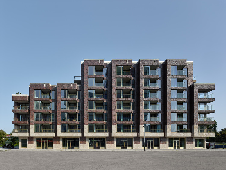 Edifício Residencial SUD / Office Winhov - Más Imágenes