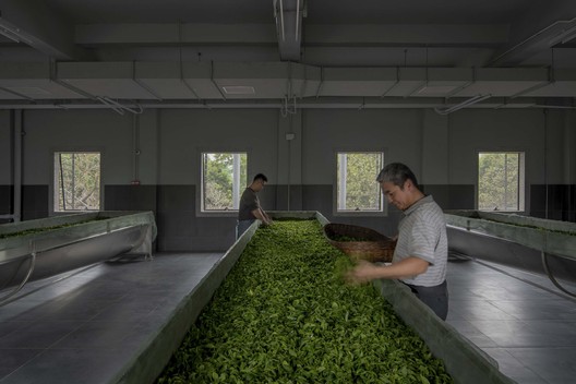 (Re)forming Duichuan Tea Yards / O-office Architects (Re)forming Duichuan Tea Yards / O-office Architects - Interior Photography