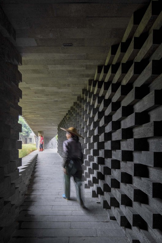 (Re)forming Duichuan Tea Yards / O-office Architects (Re)forming Duichuan Tea Yards / O-office Architects - Interior Photography, Brick