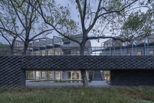 (Re)forming Duichuan Tea Yards / O-office Architects (Re)forming Duichuan Tea Yards / O-office Architects - Exterior Photography