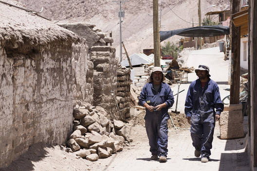 Sustainable Conservation in the Chilean Altiplano: How Do Local Techniques Adapt to Contexts of Material Scarcity and Community Needs? - Image 42 of 60