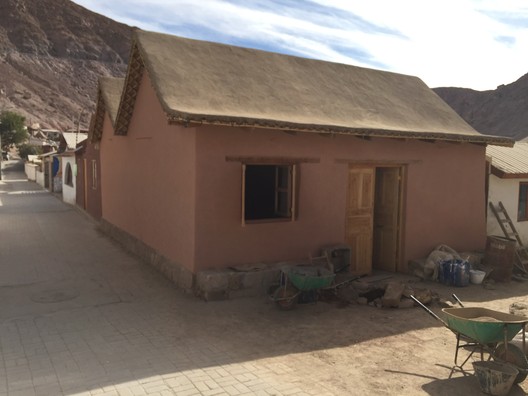 Sustainable Conservation in the Chilean Altiplano: How Do Local Techniques Adapt to Contexts of Material Scarcity and Community Needs? - Image 55 of 60