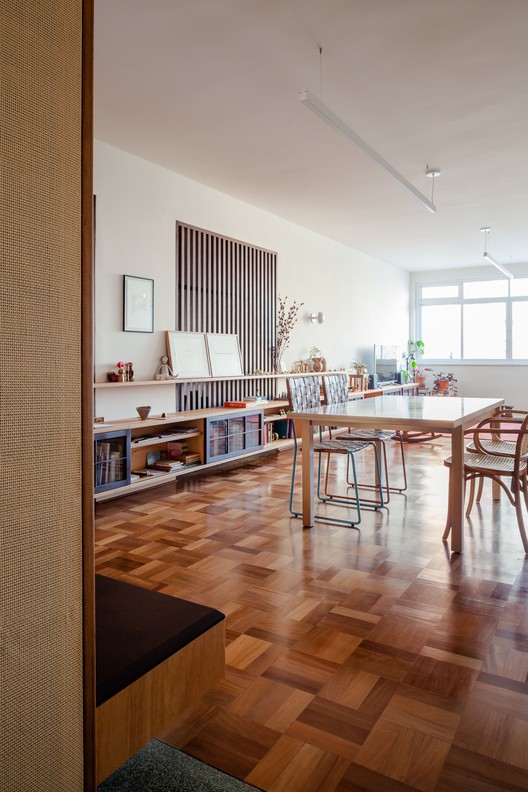 Topázio Apartment / Sabiá Arquitetos - Interior Photography, Dining room, Chair