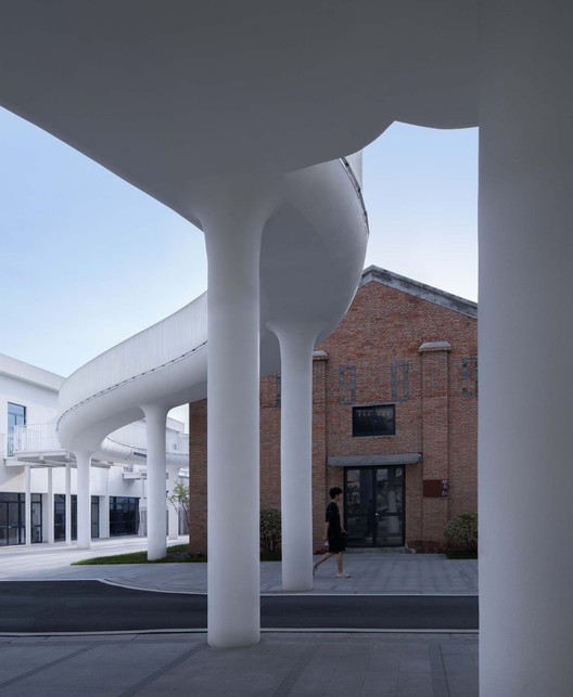 江南绣衣厂 / 米丈建筑 - 室内图, 表皮