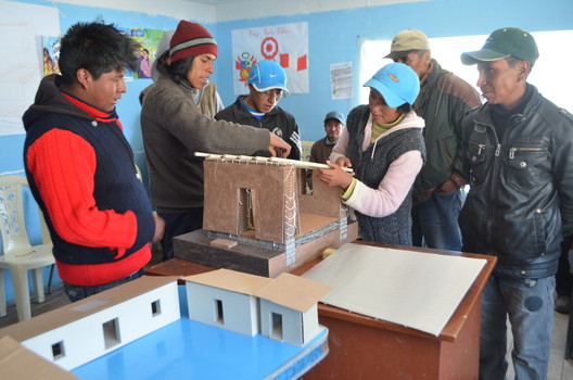 Grupo Centro Tierra: “With simple bioclimatic strategies, dignified, comfortable, and earthquake-safe rural housing can be achieved” - Image 2 of 13