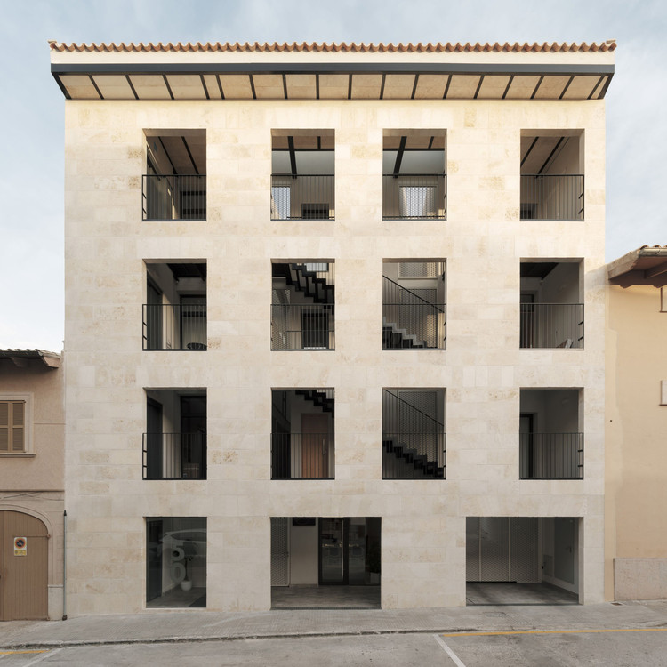Joan Carles I 50 Residential Building / NØRA studio - More Images