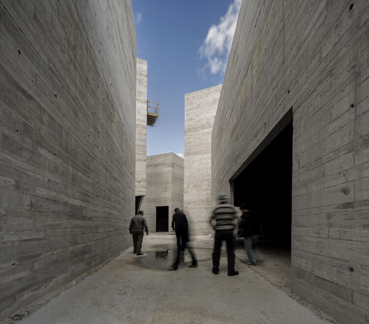 Cement Can Be A (More) Sustainable Material - Featured Image