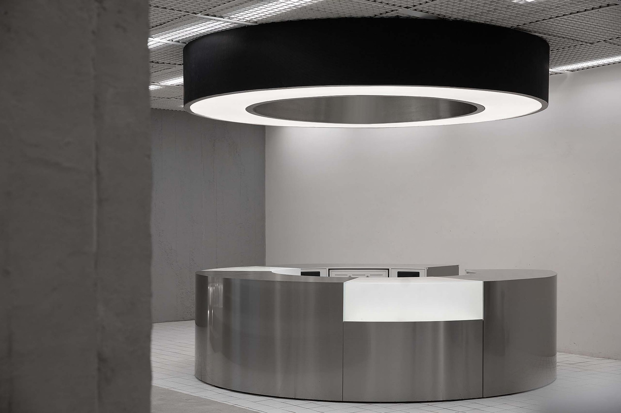 画廊 X11上海淮海路全球旗舰店 / 绽放设计 - 27