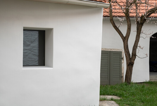 Casa Kozina / Atelier 111 Architekti - Fotografía interior, Ventanas, Fachada