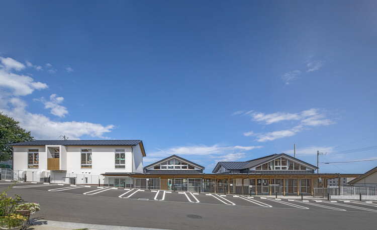 Hitachi City Hanayama Certified Child Center / MIKAMI Architects - Exterior Photography, Windows, Facade