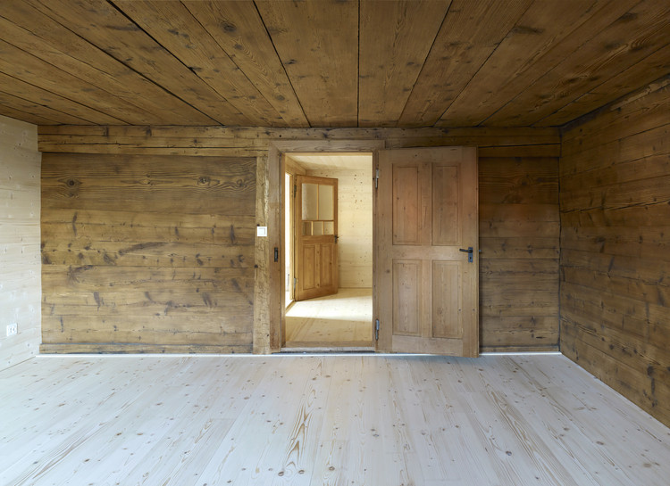 House at the Buechberg  / Kit Architects - Interior Photography, Windows, Beam