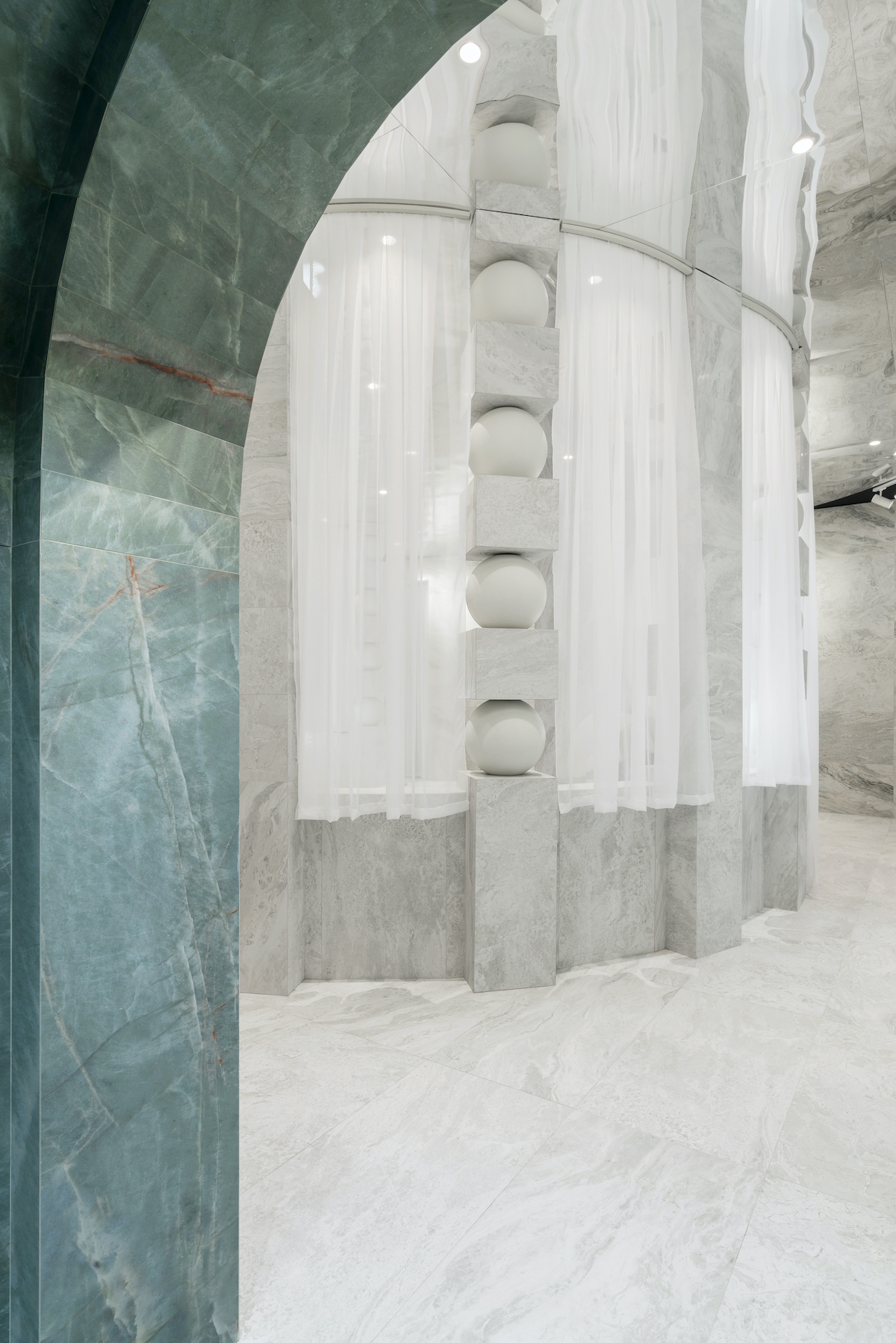 Gallery of Roca Tile Cersaie 2021 Showroom / Masquespacio 14