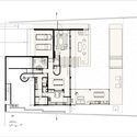 Planta terreo - Căn biệt thự 2 tầng hiện đại với kết cấu b&ecirc; t&ocirc;ng đơn giản c&oacute; s&acirc;n vườn hồ bơi