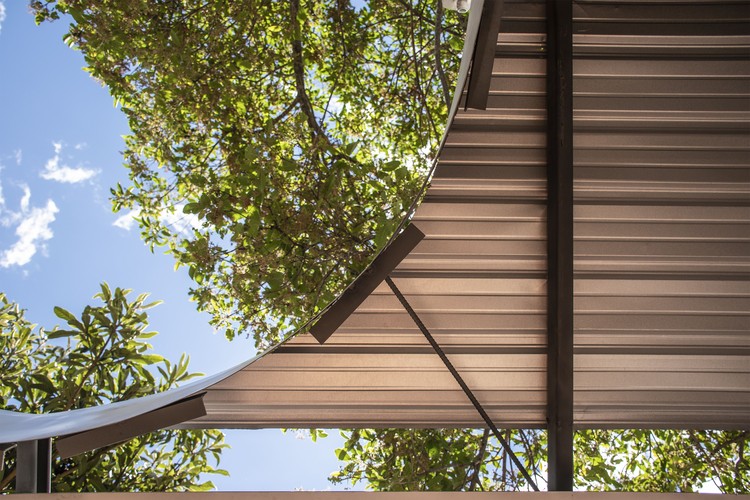 Breakroom in the orchard / URLO Studio + Juan Ruiz + Amelia Tapia - Exterior Photography