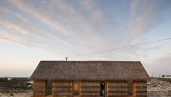 Casas en la arena / Aires Mateus