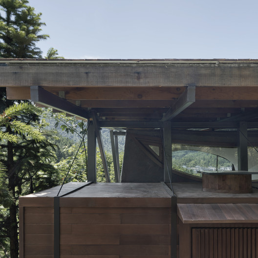 Treehouse / genarchitects - Exterior Photography, Beam