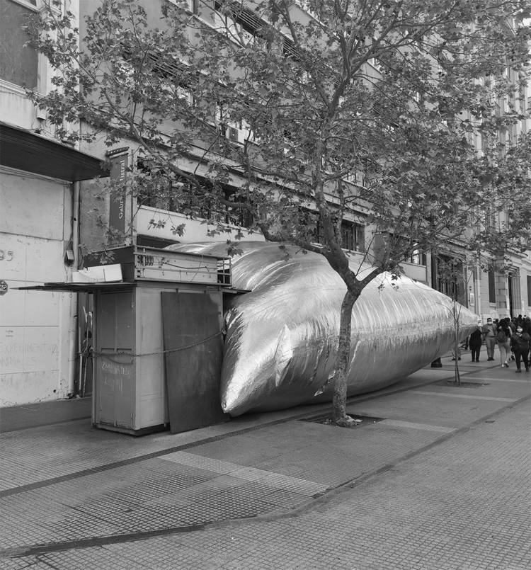 “Museo en Campaña”: Javier González Pesce y Smiljan Radic desaparecen la Galería Gabriela Mistral - Imagen 4 de 10