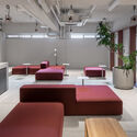 Nippon Shinyaku-Koku Office / Reiichi Ikeda Design - Interior Photography, Living Room