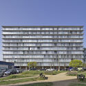 Transformation of 530 dwellings in Bordeaux. Image © Philippe Ruault