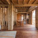 The Endemic House / ESEcolectivo - Interior Photography, Beam