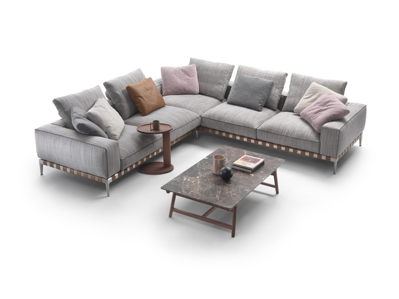 Gallery of The Functionality and Versatility of Modular Sofas - 8
