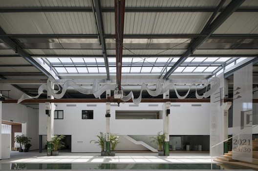 桐乡东浜头村双创客厅改造 / 严旸建筑 - 室内图, 梁