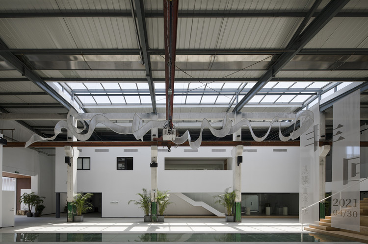 桐乡东浜头村双创客厅改造 / 严旸建筑 - 室内图, 梁