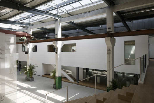 桐乡东浜头村双创客厅改造 / 严旸建筑 - 室内图