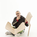 1 万件产品设计师 Philippe Starck，‘胶合板座椅’新尝试 - Image 4 of 4