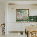 Duas casas na fajã / tabaibo atelier - Fotografia de Interiores, Em Detalhe, Cozinha, Fachada, Porta, Mesa, Cadeira, Bancada