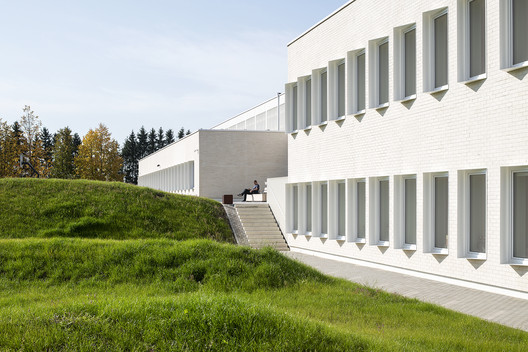 塔比韦雷社区基础学校 / Arhitekt Must 塔比韦雷社区基础学校 / Arhitekt Must - 建筑图