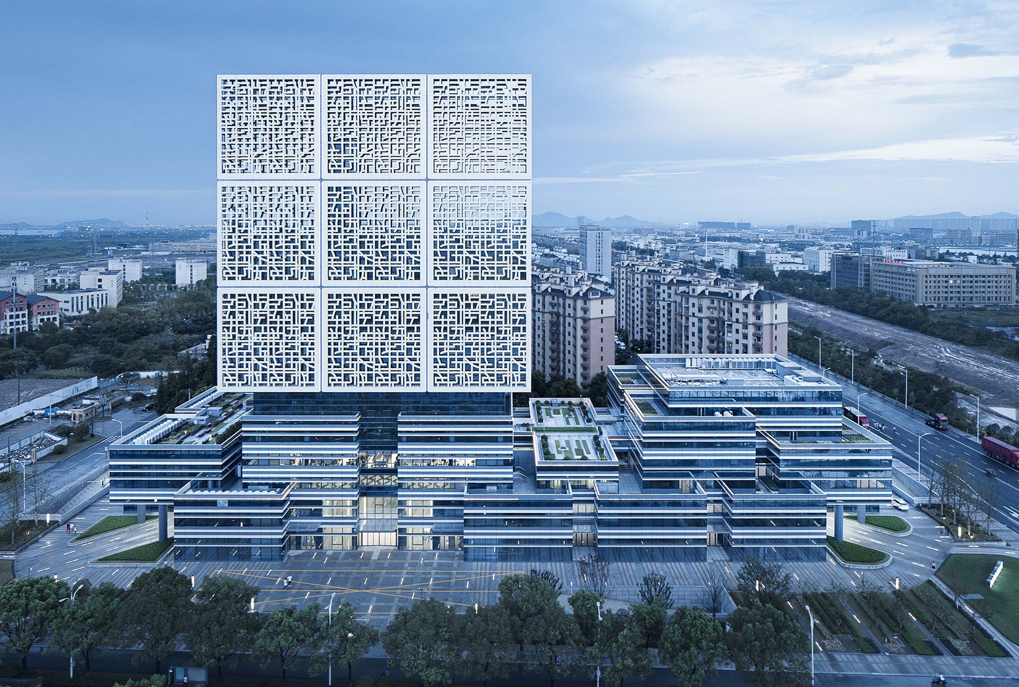 画廊 萧山科技城创业谷 / 浙江大学建筑设计研究院 - 1