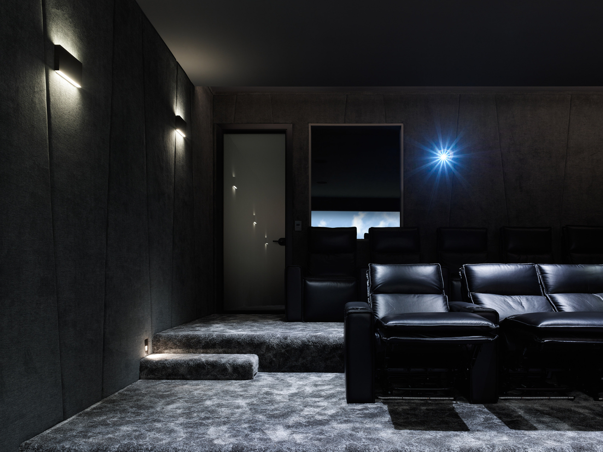 Gallery of Nanton Residence / BLA Design Group - 35